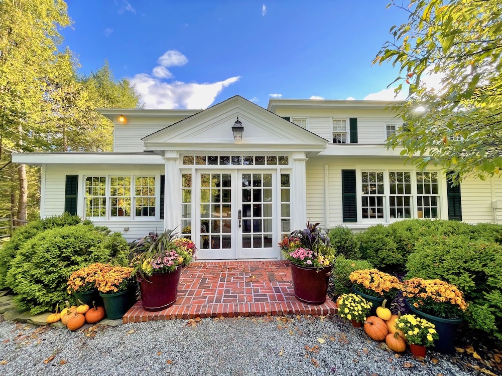 the stockbridge country inn