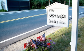 the stockbridge country inn