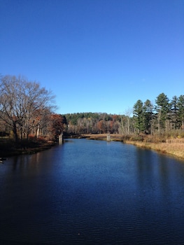 the stockbridge country inn