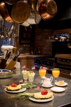 the stockbridge country inn