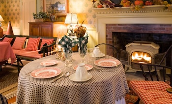 the stockbridge country inn