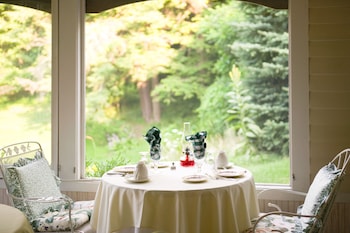 the stockbridge country inn