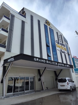 grand salizze hotel