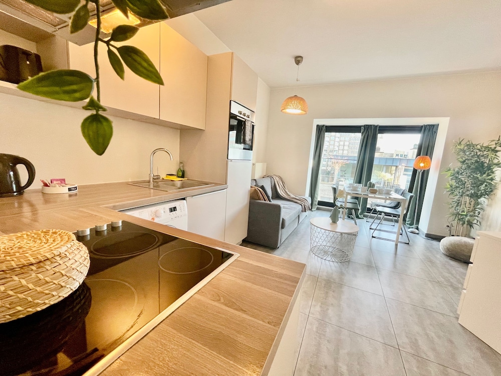 oneluxstay antwerp city centre