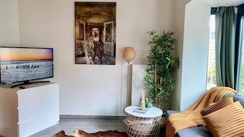 oneluxstay antwerp city centre