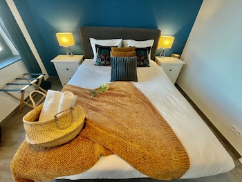 oneluxstay antwerp city centre