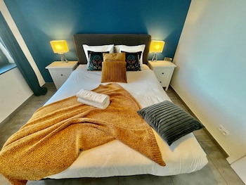 oneluxstay antwerp city centre