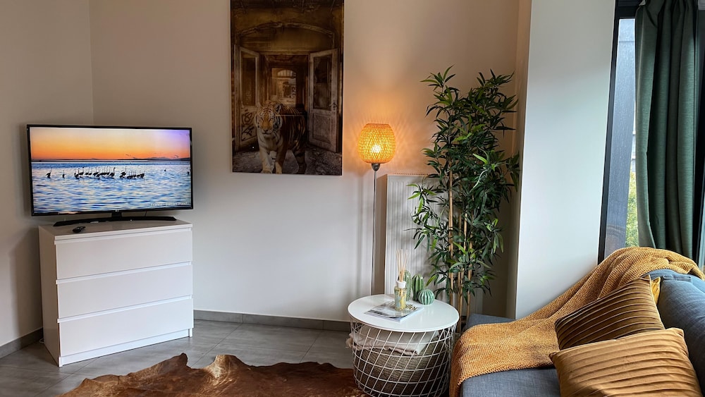 oneluxstay antwerp city centre