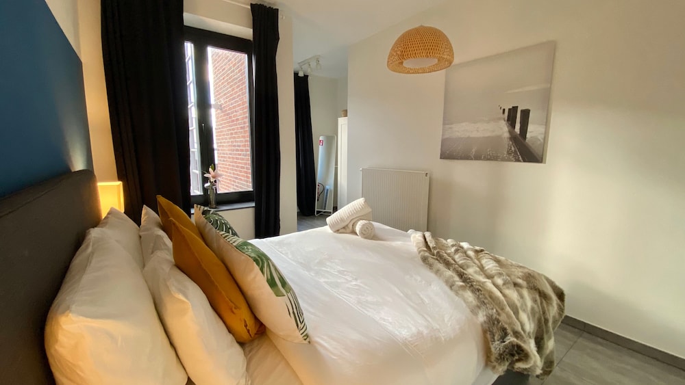 oneluxstay antwerp city centre