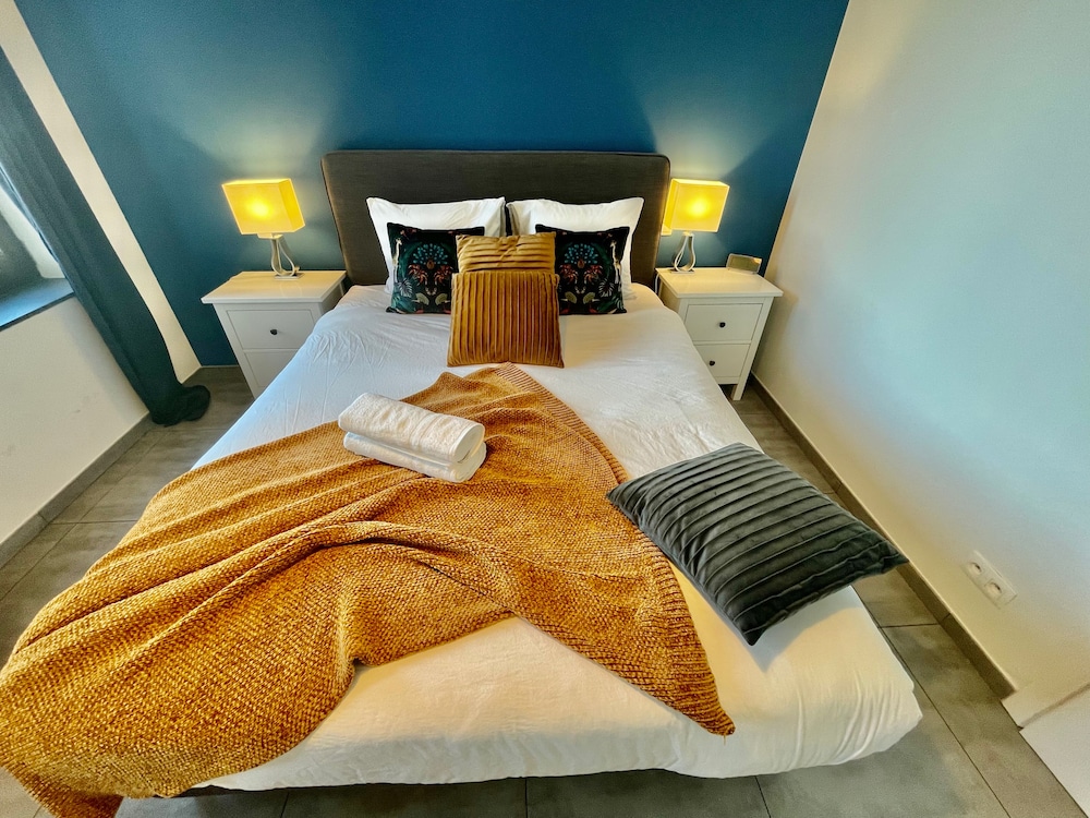 oneluxstay antwerp city centre