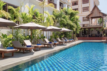 angkor land urban boutique