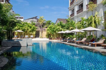 angkor land urban boutique