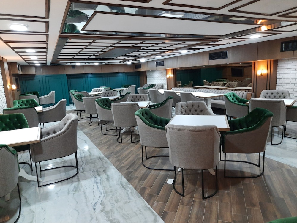 nadir business hotel