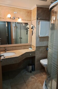 nadir business hotel