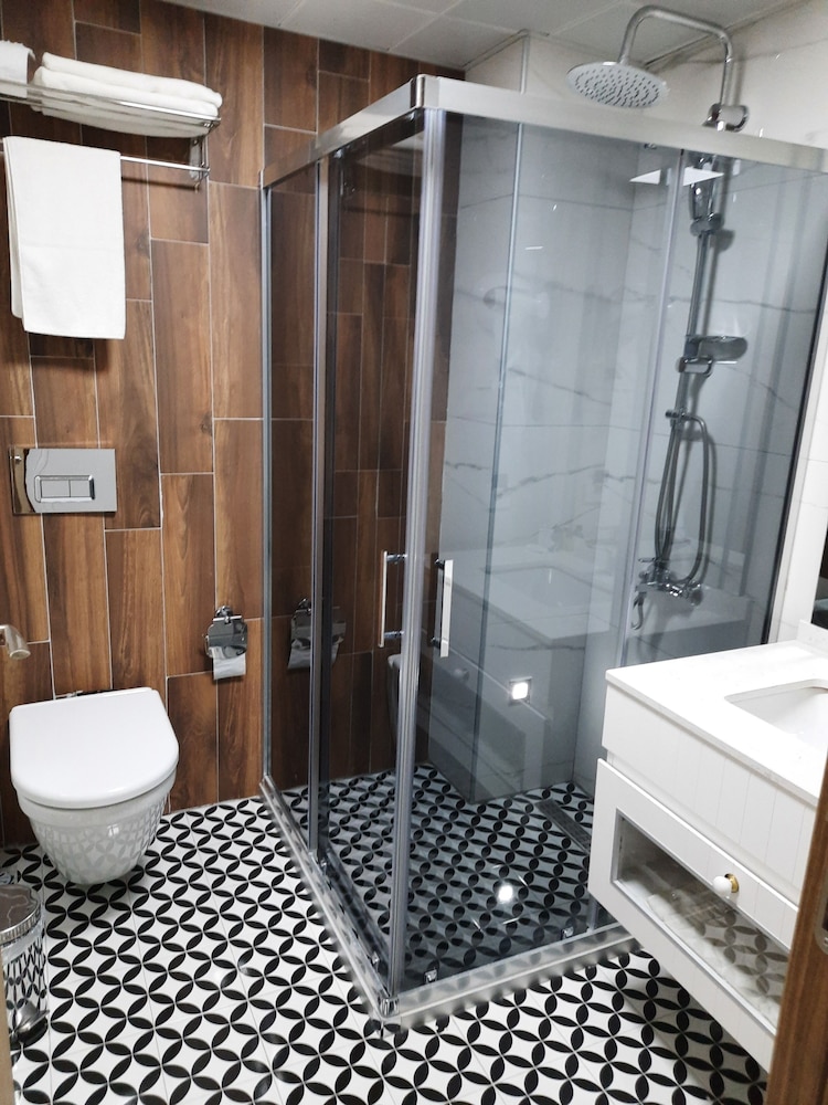 nadir business hotel