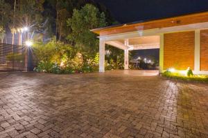 virunga inn resort and spa