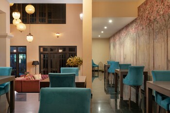 clove villa