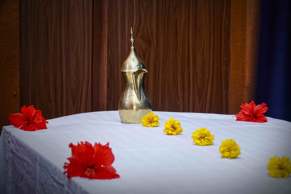 elephas resort and spa