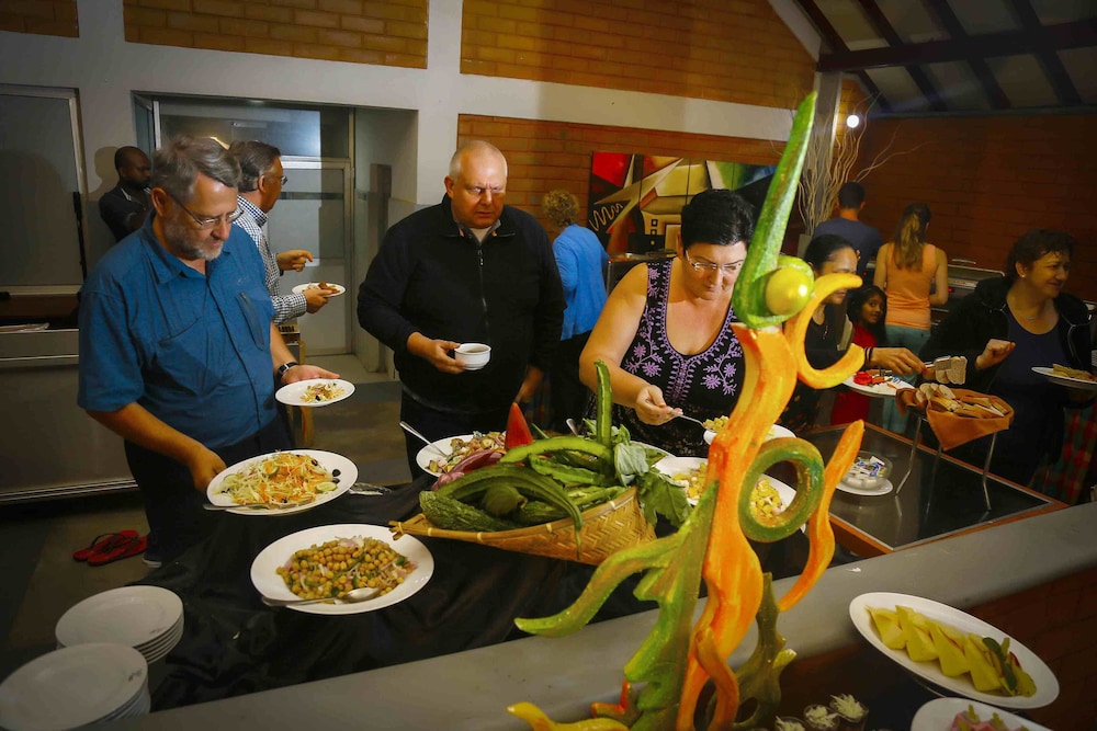 elephas resort and spa