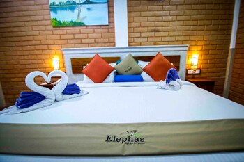 elephas resort and spa