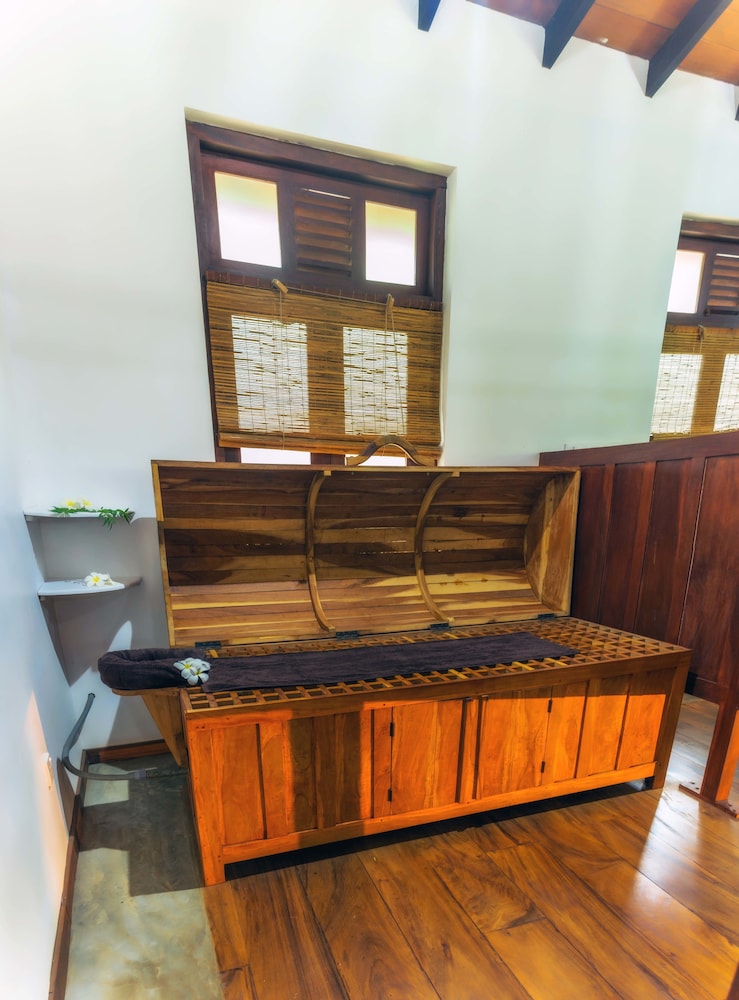 camellia resort and spa