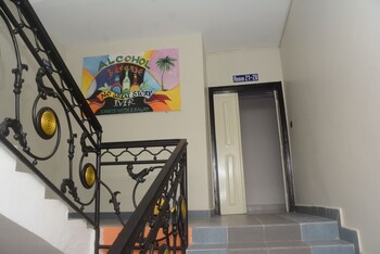 royal blue guest house bar