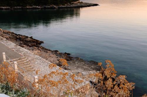 Fontana Bayside Park,Jelsa>>Hvar,3 star