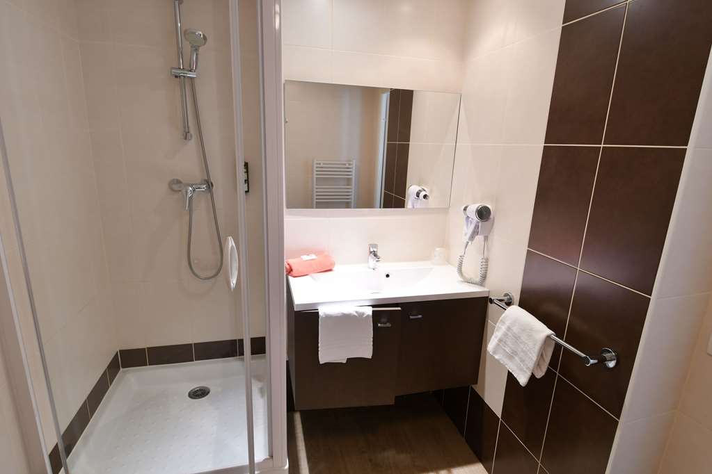 appart hotel mer and golf city bordeaux bruges