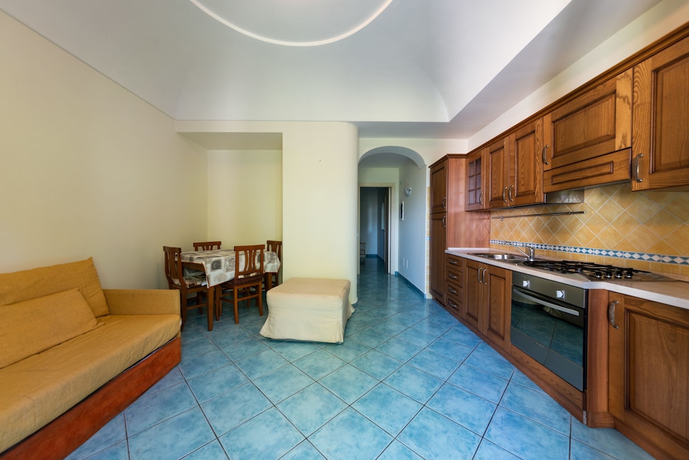 la capannina hotel and apartments