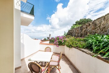 La Capannina - Hotel & Apartments,Near Aragonese Castle,3 star