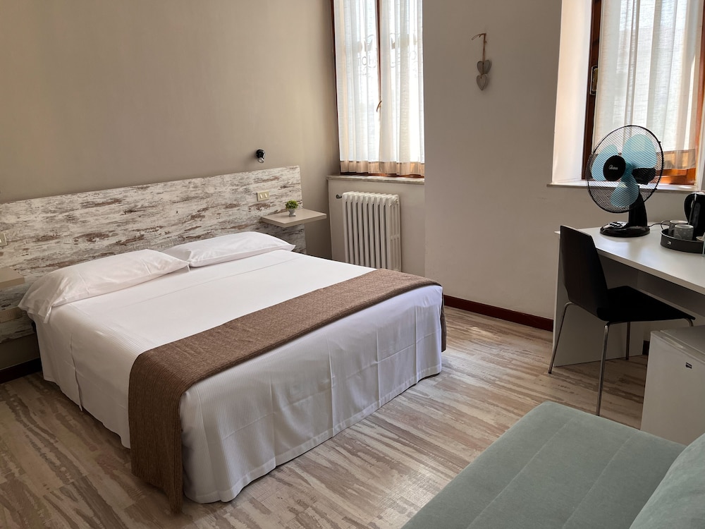 hotel mom assisi