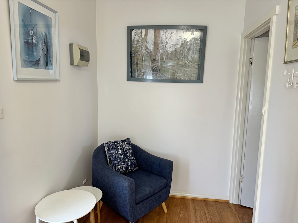 ocean bridge lakes entrance