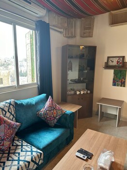 antica old apartment al lwebdeh