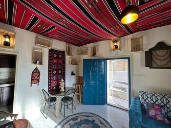 antica old apartment al lwebdeh