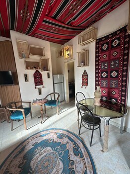 antica old apartment al lwebdeh