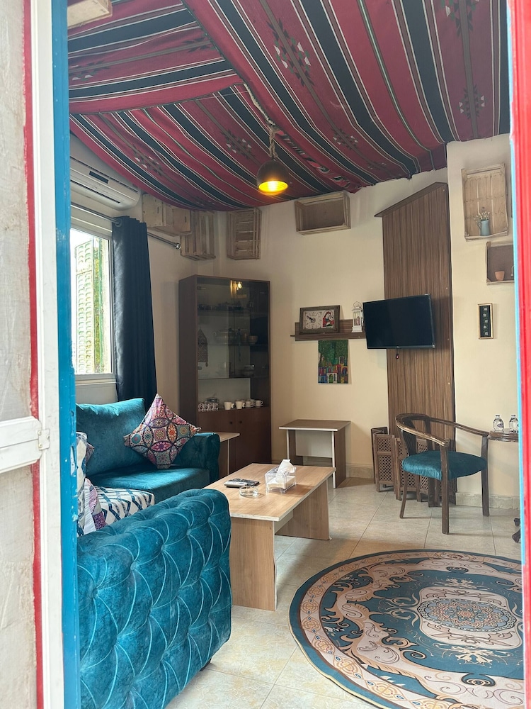 antica old apartment al lwebdeh
