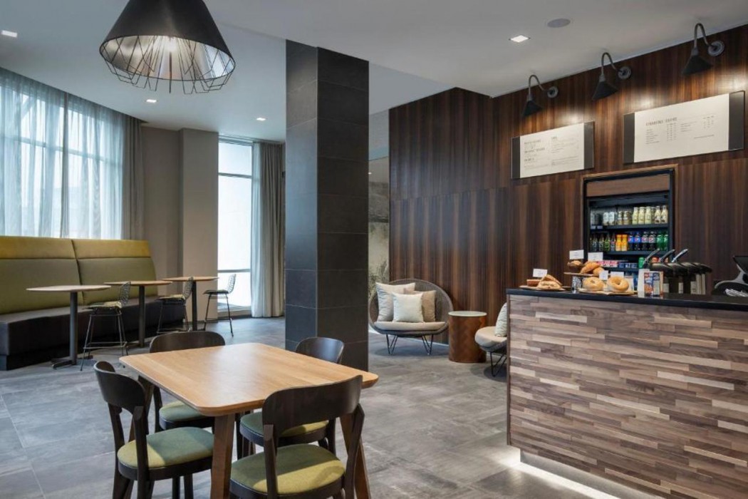 courtyard by marriott nanaimo