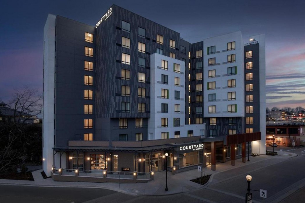 courtyard by marriott nanaimo