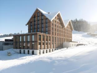 stoos lodge