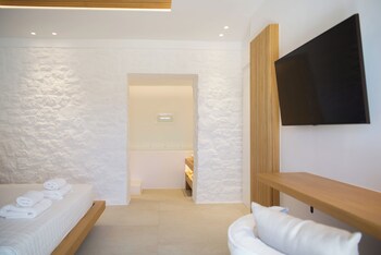 elit suites mykonos