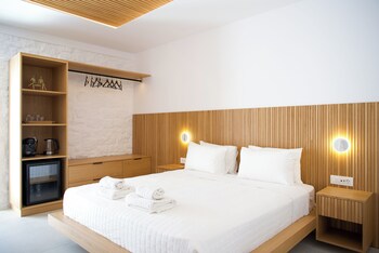 elit suites mykonos
