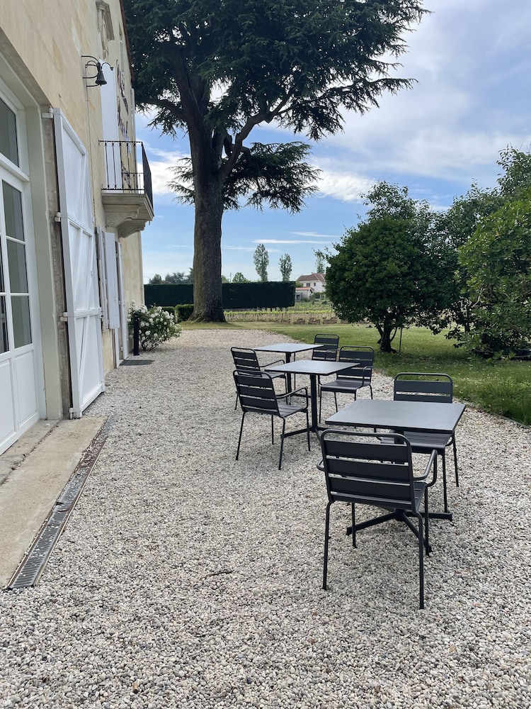 chateau bonalgue pomerol