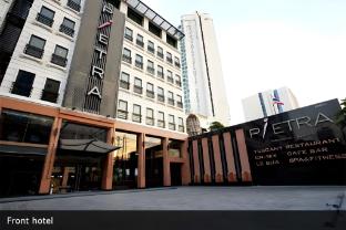 sukhothai hotel and residence