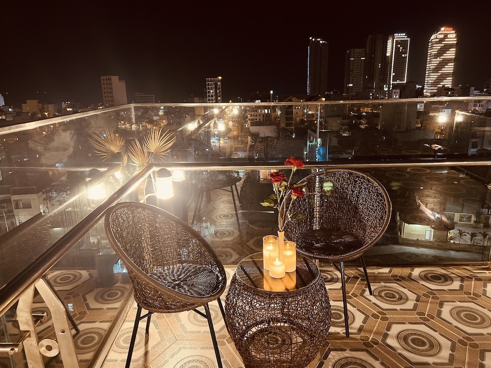 phan van 2 hotel and apartments