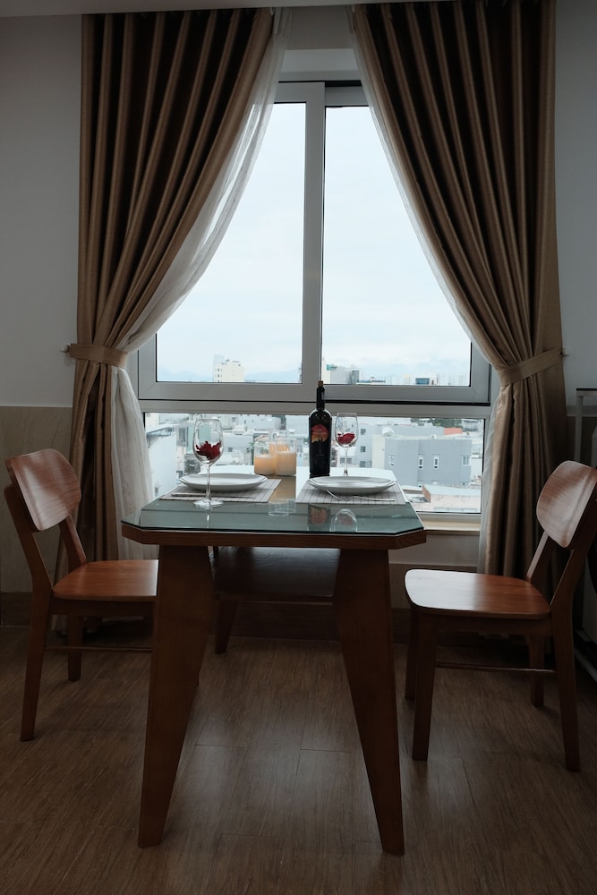 phan van 2 hotel and apartments