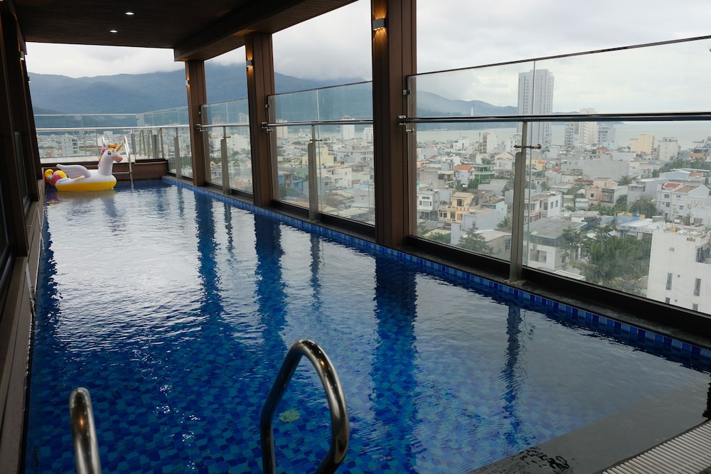 phan van 2 hotel and apartments