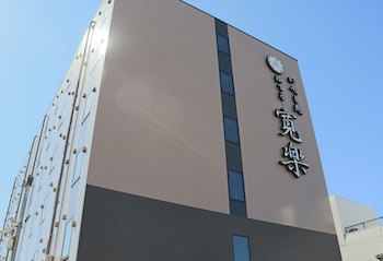 hotel kan raku akita kawabata