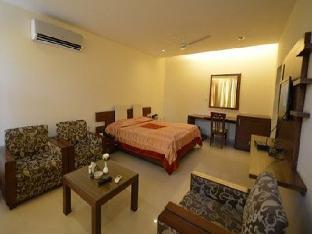 Red Bishop Tourist Complex,,2 star