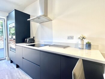 mode apartments st annes