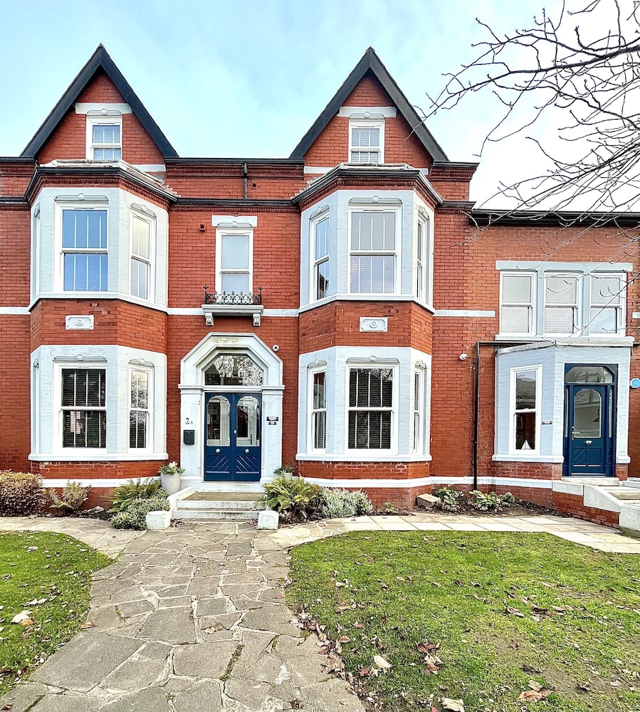 mode apartments st annes